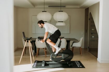 Indoor-Bike oder Rollentrainer