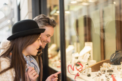 Geschäft mit Schmuck